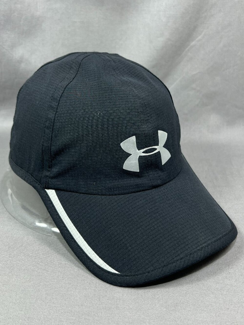 Under Armour ArmourVent Reflective Running Strapback Hat UA Black Dad Cap Adult